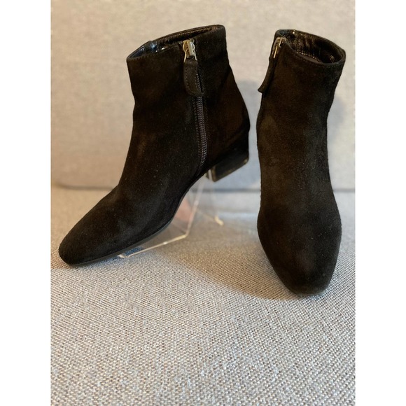 Aquatalia woman’s suede leather ankle boot size 6 black suede zip side sm heal - Picture 1 of 16